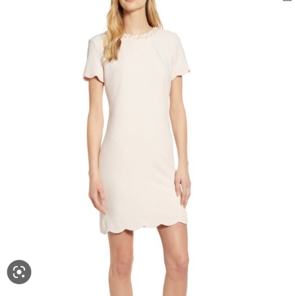 Karl Lagerfeld Dresses & Skirts - Karl Lagerfeld Pale Pink Scalloped Hem Dress w Pearl Neckline Size 4